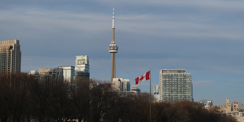 Toronto skyline — Canada Real Estate Investing